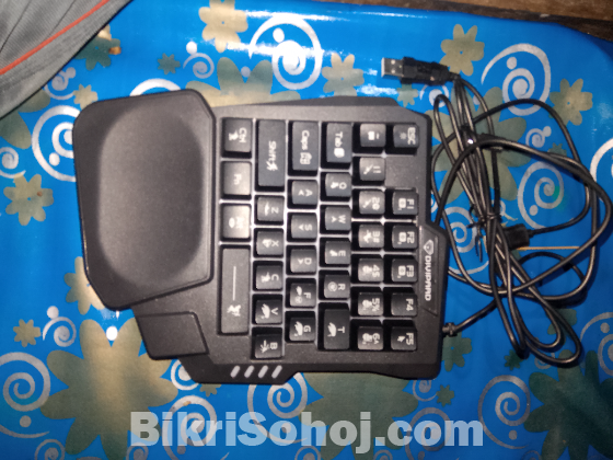 ফাইভ ইন ওয়ান গেমিং কম্ব প্যাক